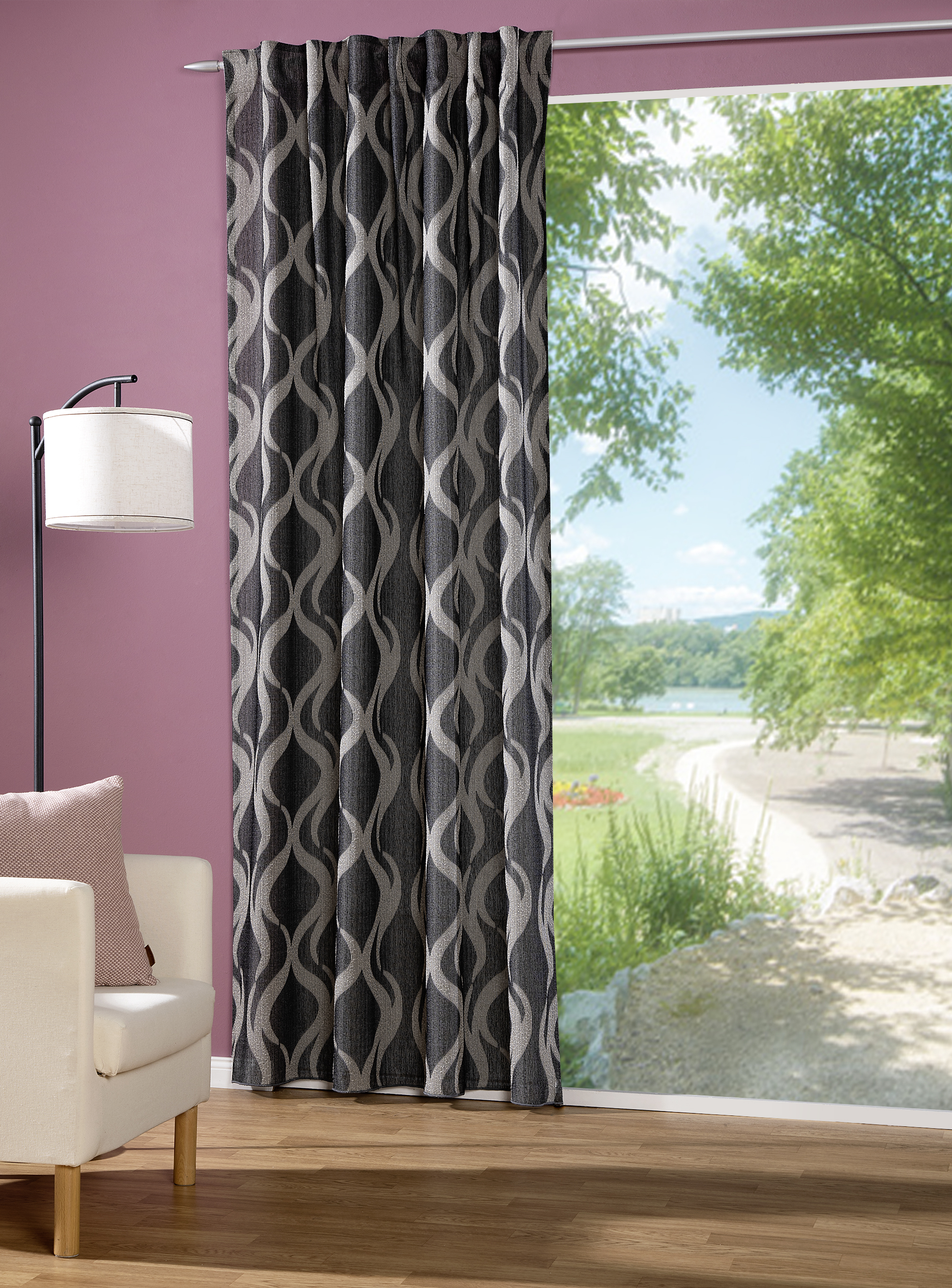 Schal mit verdeckten Schlaufen Monique 140 x 245 cm – Elegante Längswelle in hochwertiger Scherli-Qualität