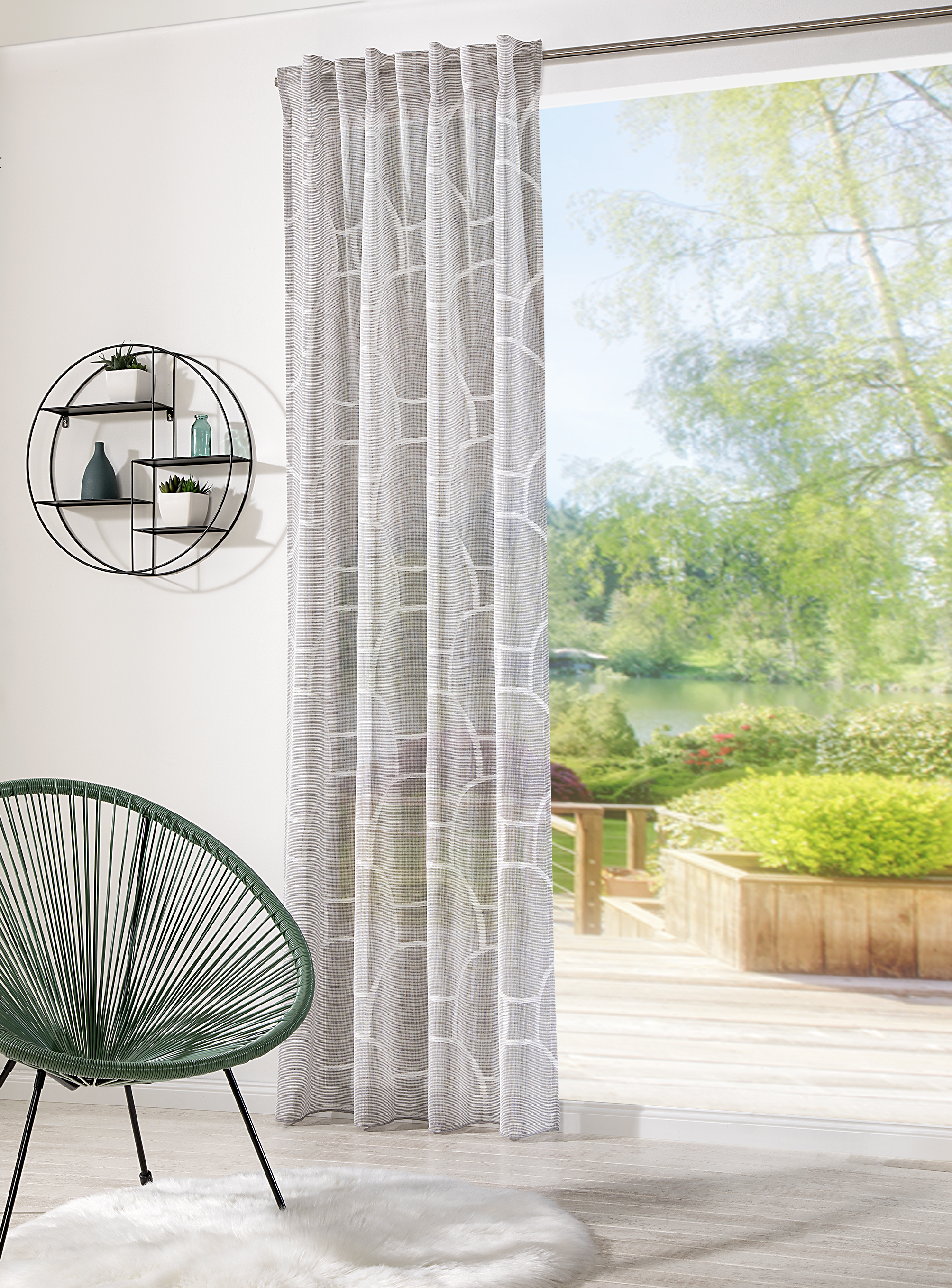 Schal mit verdeckten Schlaufen Dalia 140 x 245 cm  – Moderne Scherli-Qualität mit grafischem Design