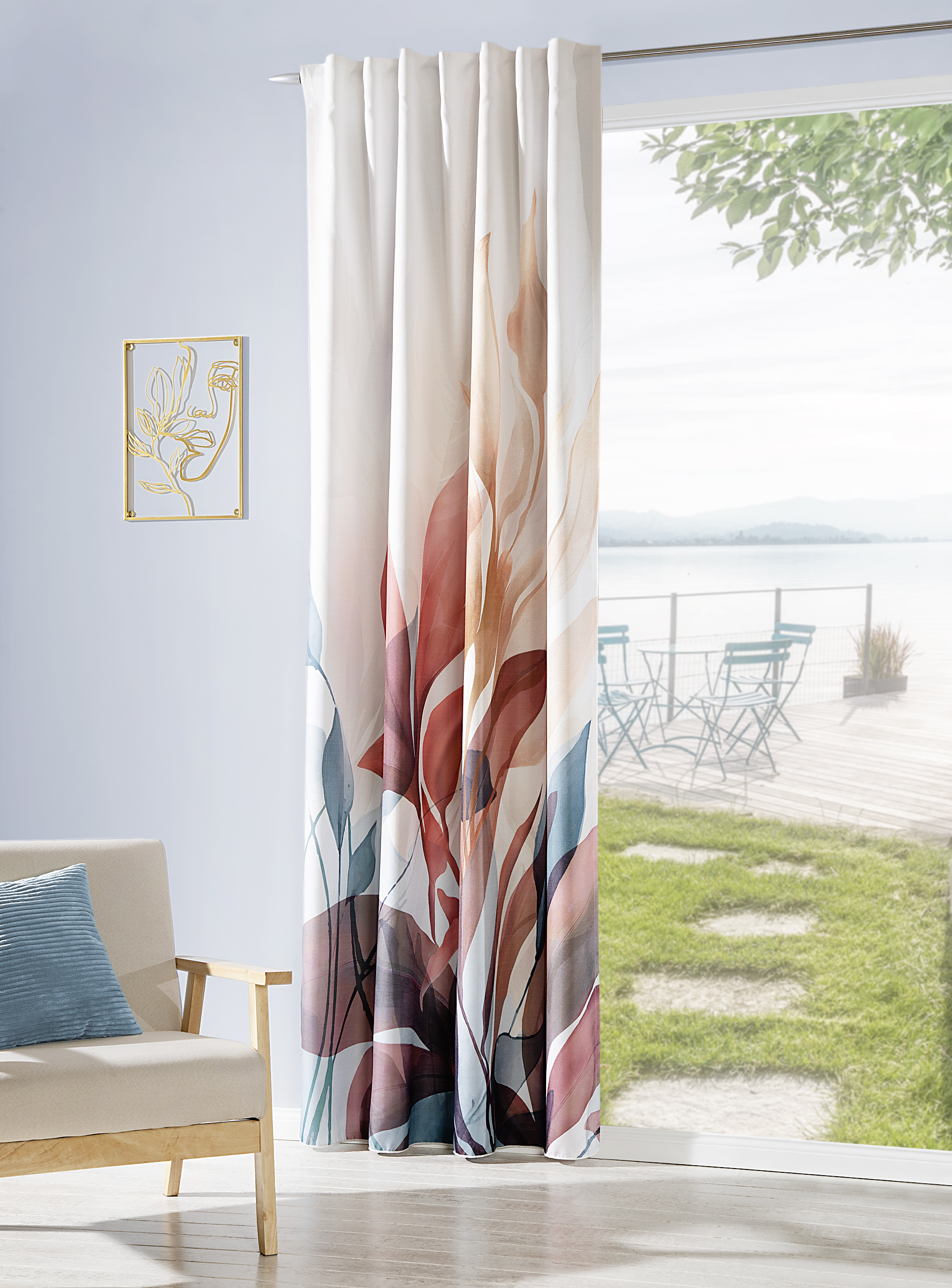 Schal mit verdeckten Schlaufen Tove 140 x 245 cm – Blickdichte Strukturware mit edlem Blütendesign
