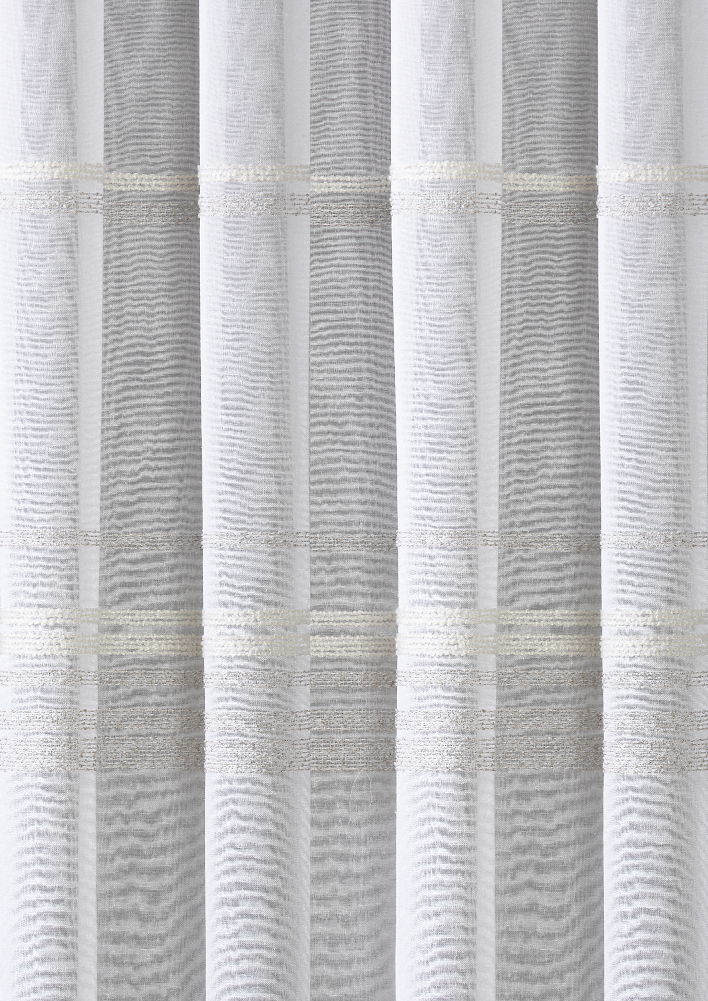 Schlaufenbandschal Ellen 140 x 245 cm – Feine Querstreifen & natürliche Struktur